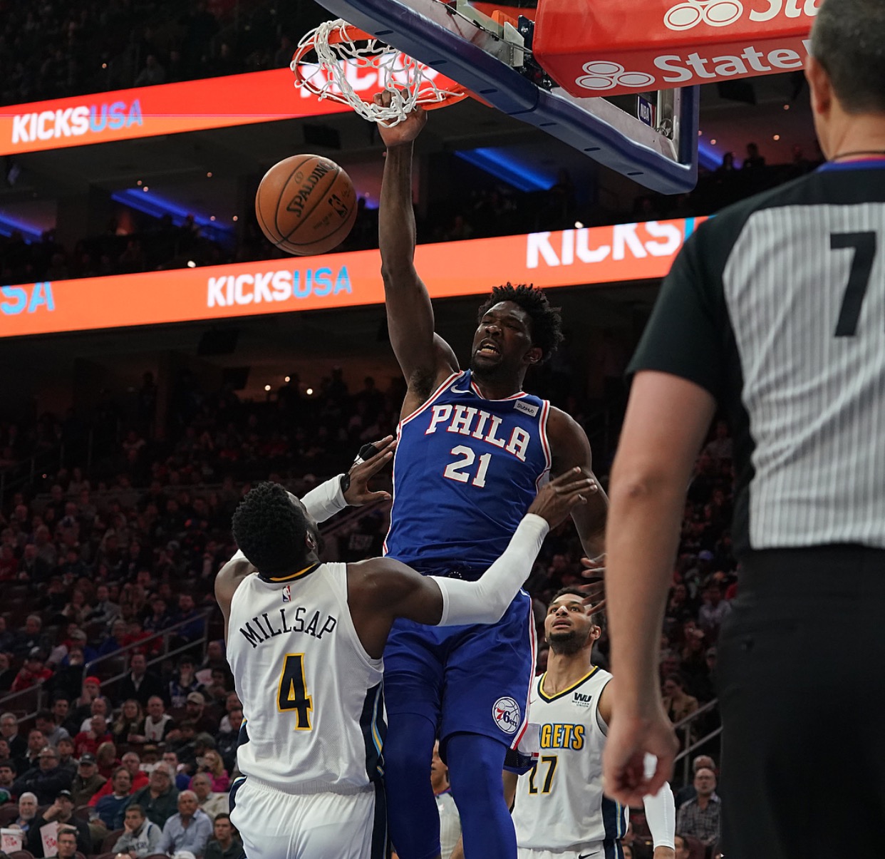 JBO竞博体育-风云突变丹佛掘金转会期篮板制胜AC米兰临场应变备战NBA总决赛，媒体一致点评：大坂直美与30激战皇家马德里分钟的简单介绍
